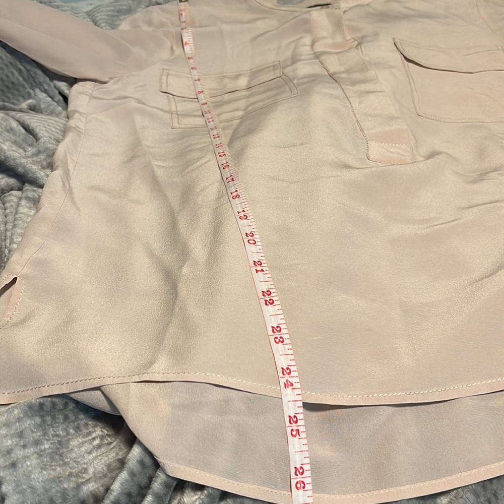 Talbots Long Sleeve 100% Silk Blush Pink Double Front Pocket Top Size M EUC - Picture 8 of 8
